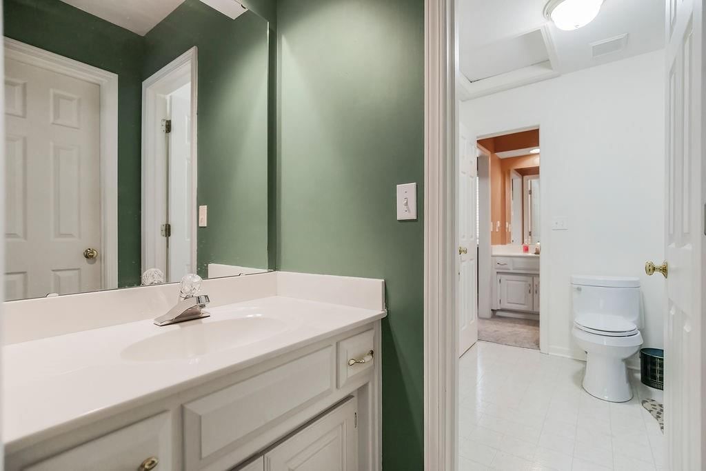 14810 W 72nd Street — photo 32