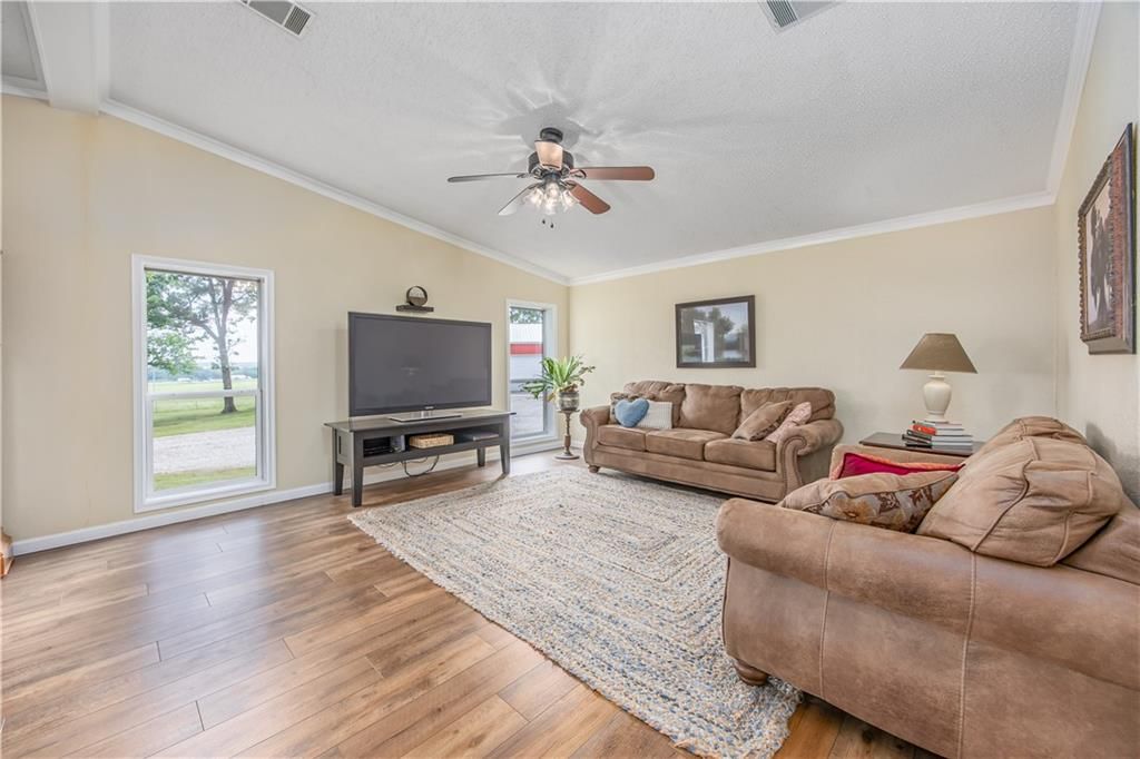 1644 CR 2300 N/A — photo 10