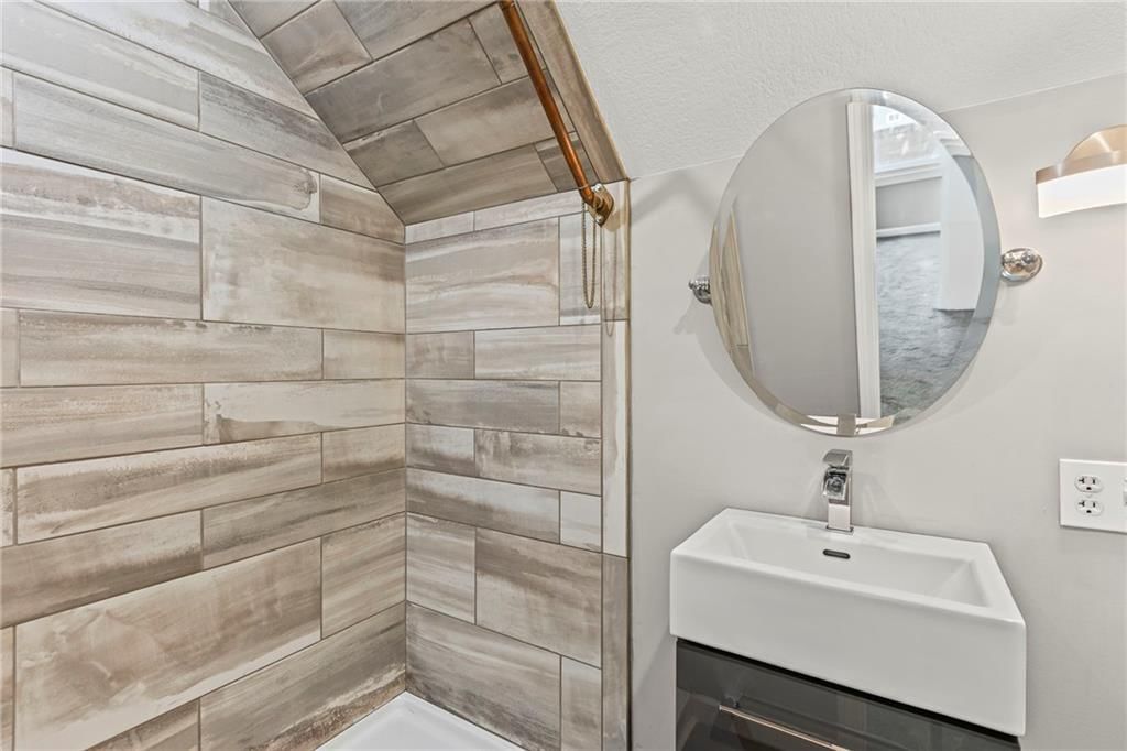 1022 Church Street — photo 20