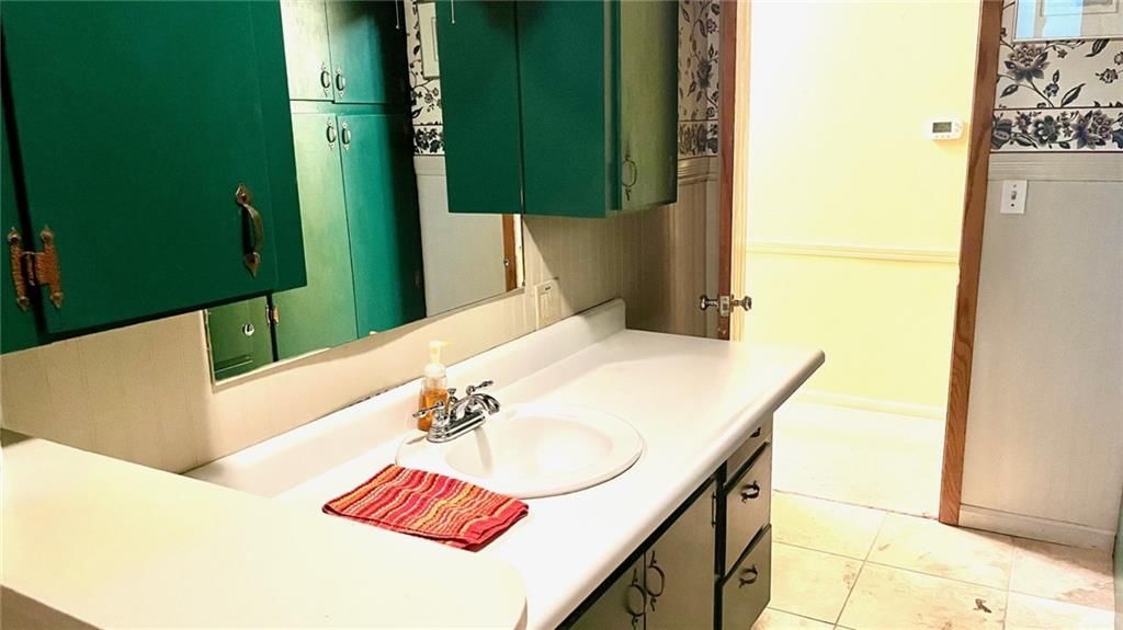 1441 S Maple Street — photo 27