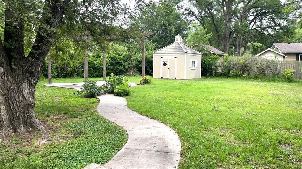 1441 S Maple Street — photo 49