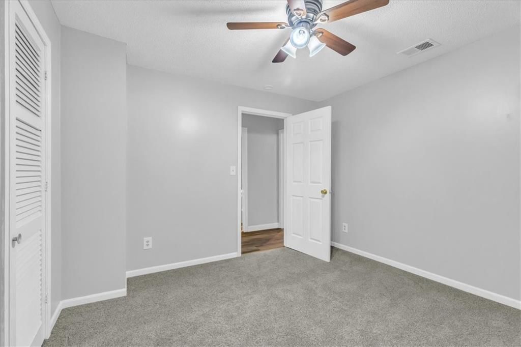 5715 Parkview Avenue — photo 11