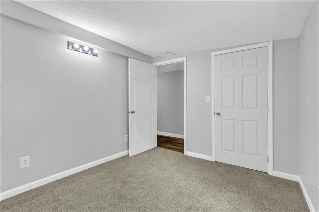 5715 Parkview Avenue — photo 13