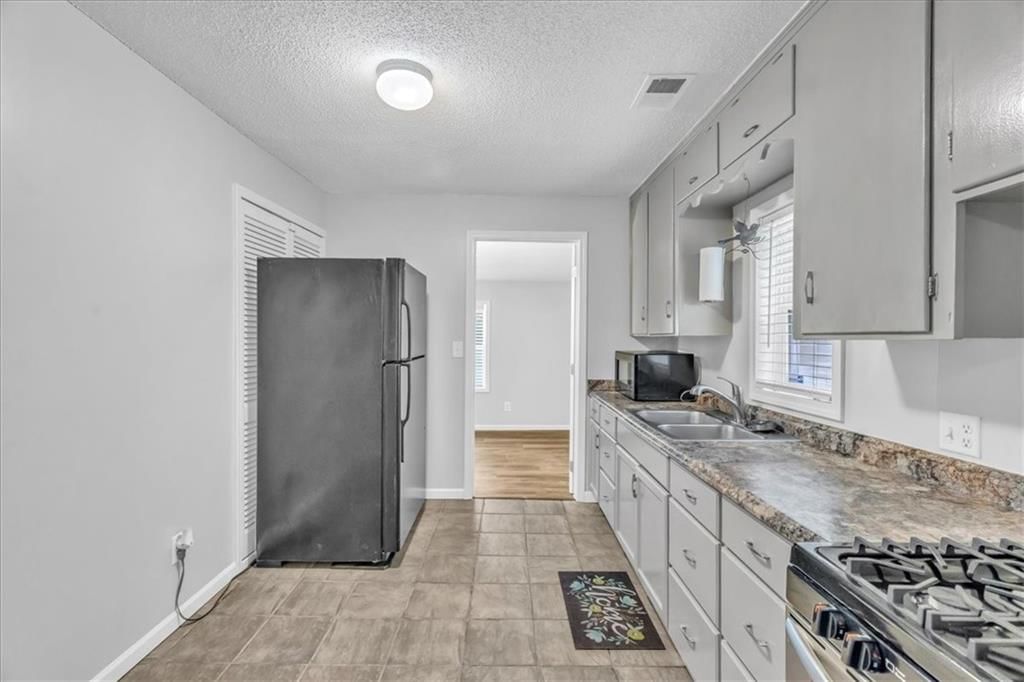 5715 Parkview Avenue — photo 15