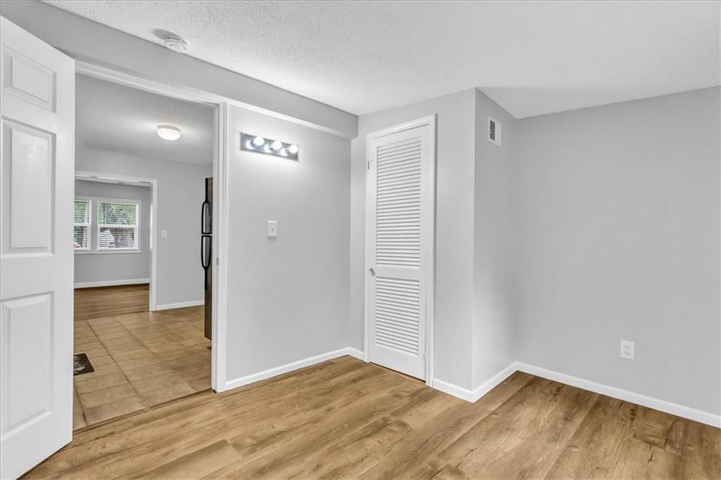 5715 Parkview Avenue — photo 19