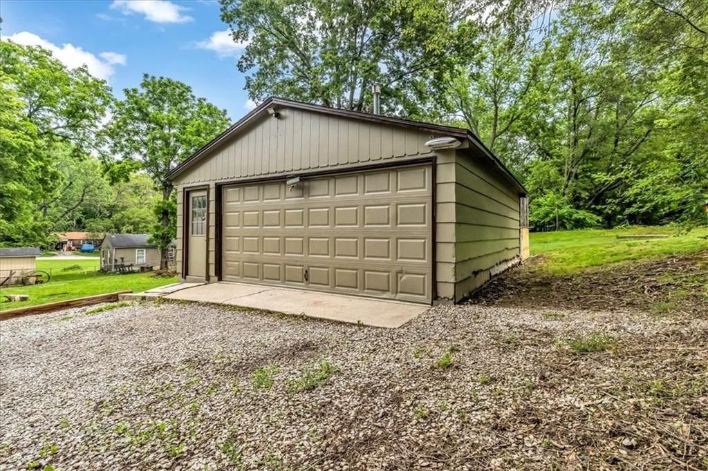 5715 Parkview Avenue — photo 25