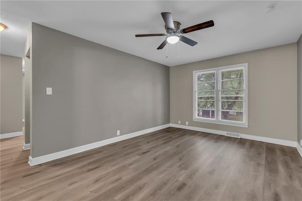 3942 N DENVER Avenue — photo 5
