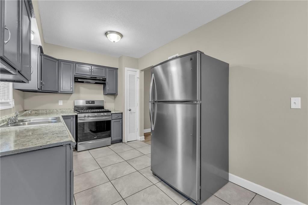 3942 N DENVER Avenue — photo 8