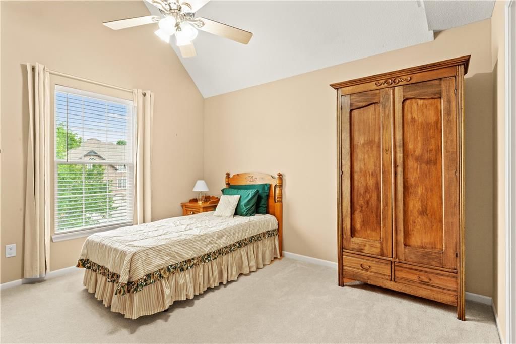 4240 NE Suwannee Drive — photo 31