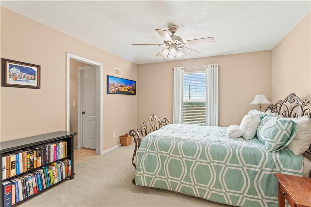 4240 NE Suwannee Drive — photo 34