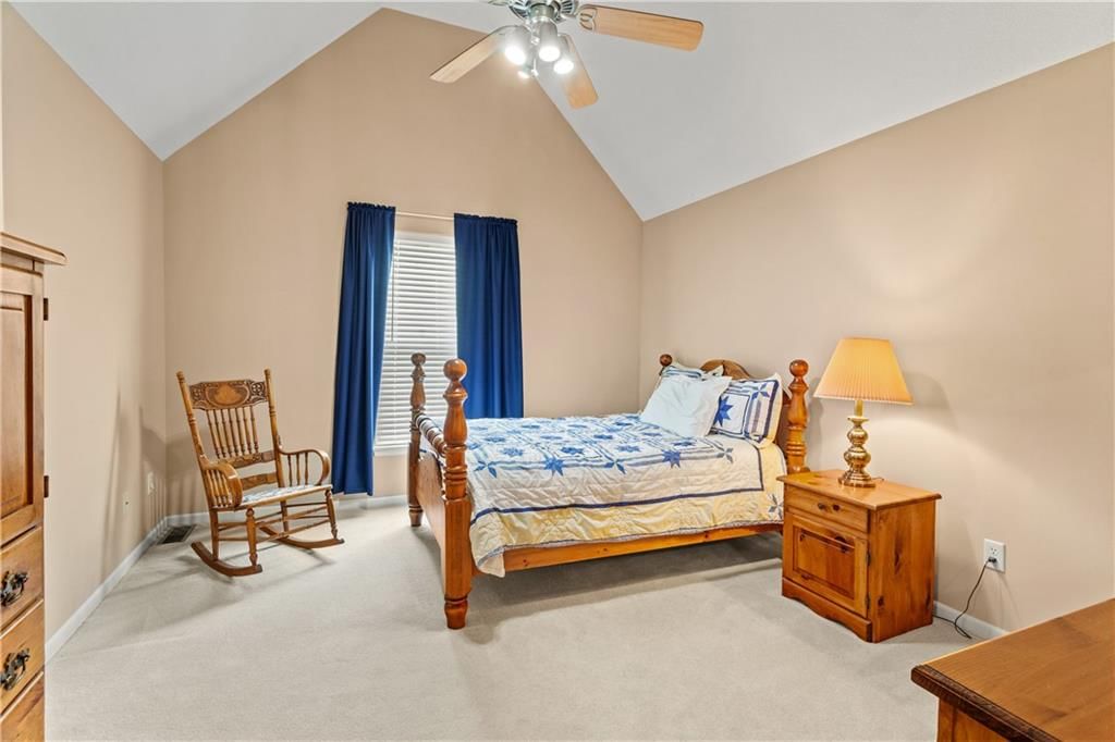 4240 NE Suwannee Drive — photo 36