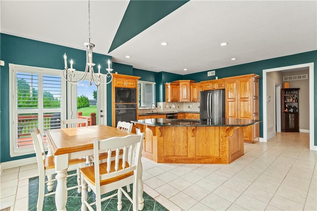 4240 NE Suwannee Drive — photo 5