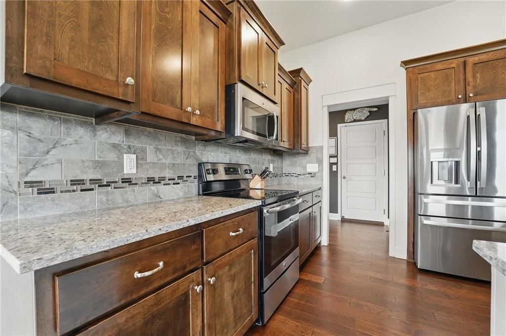 10553 N Randolph Avenue — photo 17