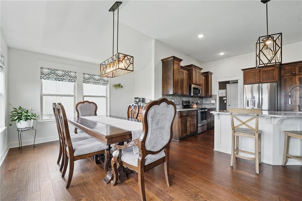10553 N Randolph Avenue — photo 19