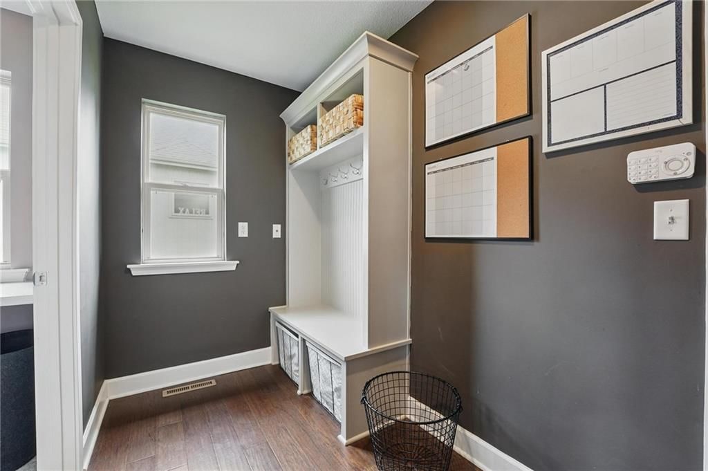 10553 N Randolph Avenue — photo 22