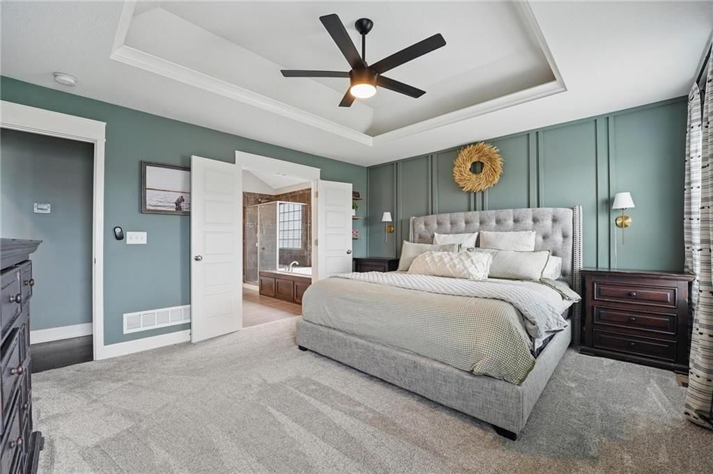 10553 N Randolph Avenue — photo 28