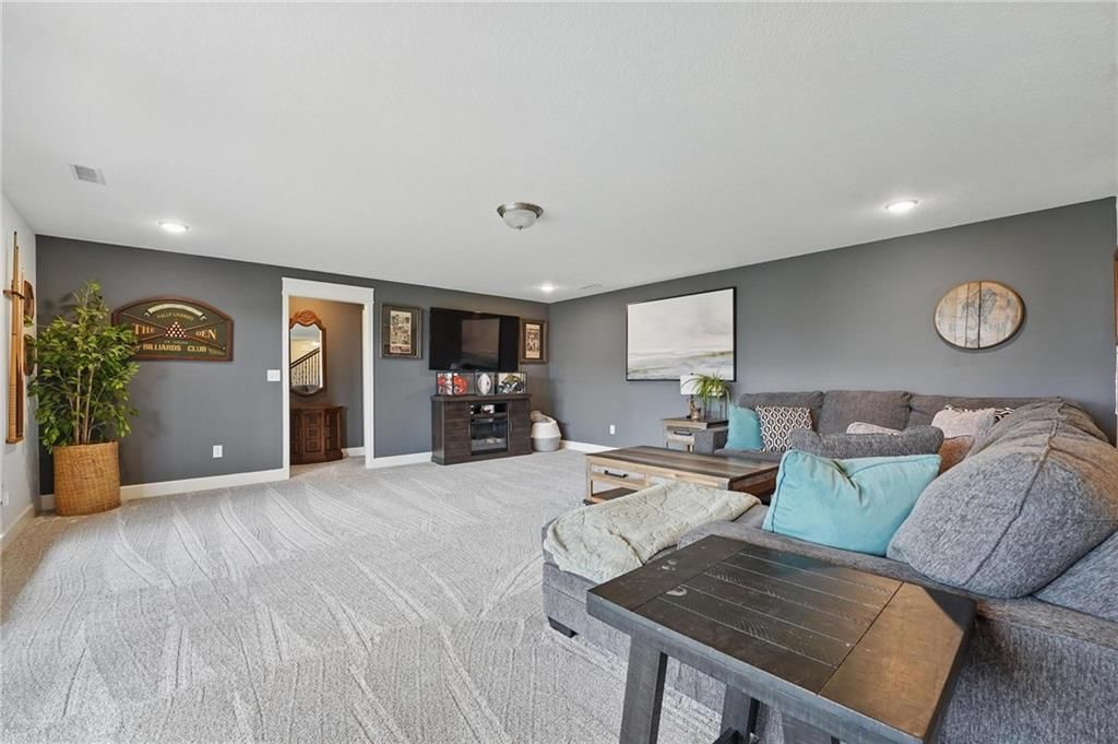 10553 N Randolph Avenue — photo 32