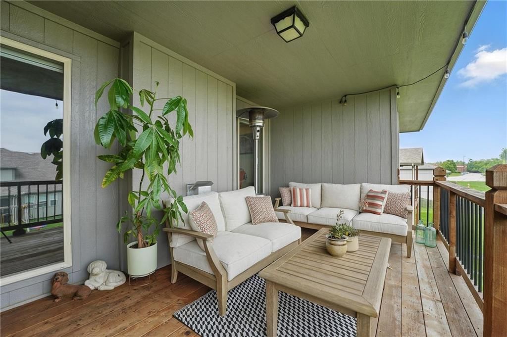 10553 N Randolph Avenue — photo 42