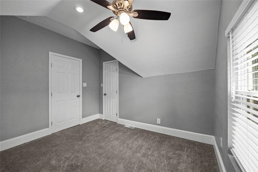 3332 Flora Avenue — photo 12