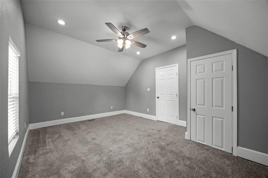 3332 Flora Avenue — photo 13