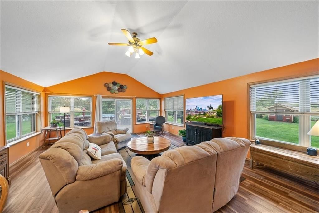 3912 SW Pryor Road — photo 38