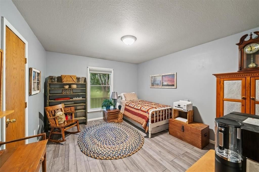 3912 SW Pryor Road — photo 42
