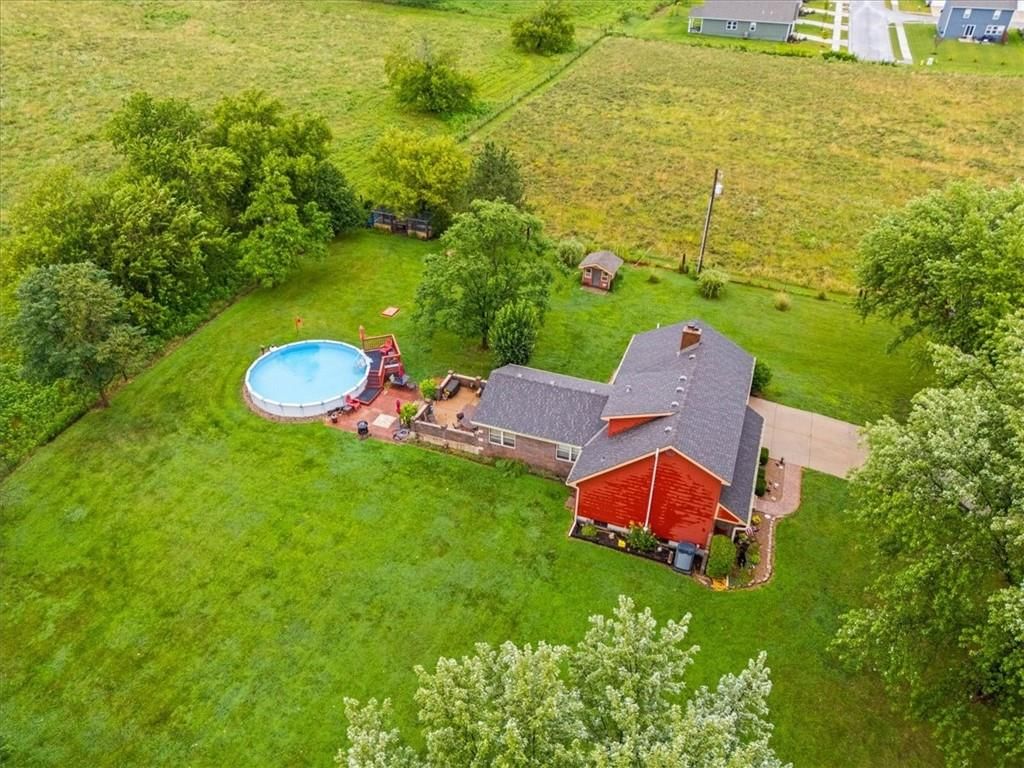 3912 SW Pryor Road — photo 8