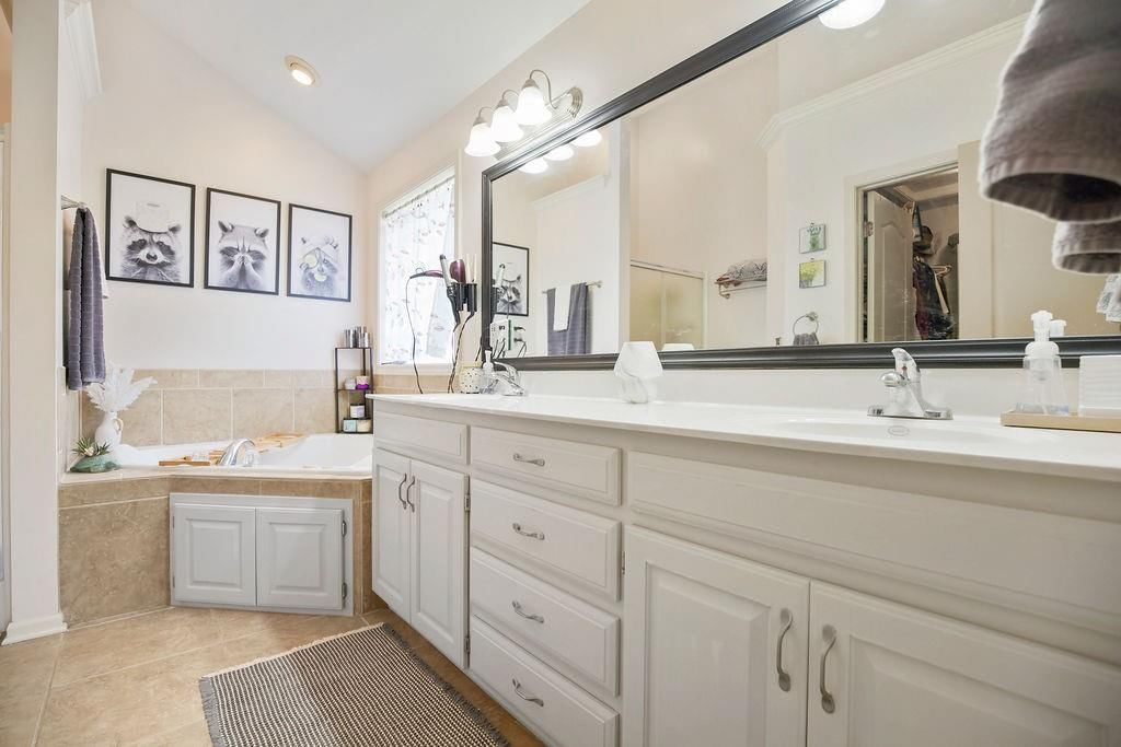 12106 Canna Court — photo 16