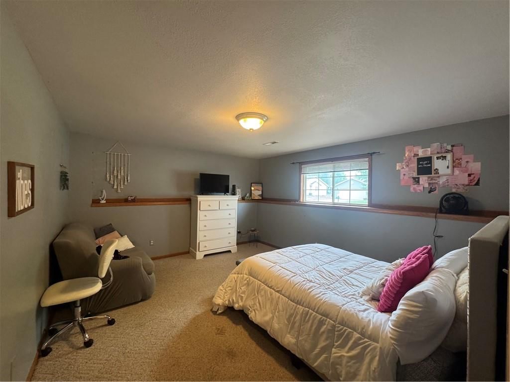 1744 CYPRESS Drive — photo 15
