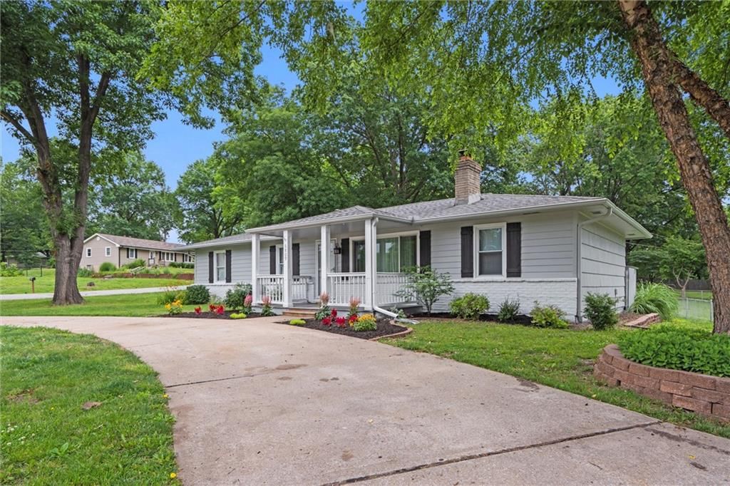 6809 N Brookside Road — photo 3