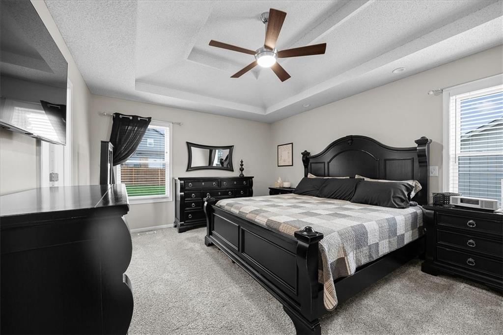 616 NE Topaz Drive — photo 11