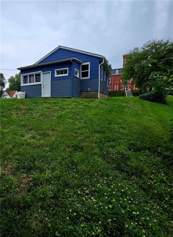 403 S Washington Street — photo 3