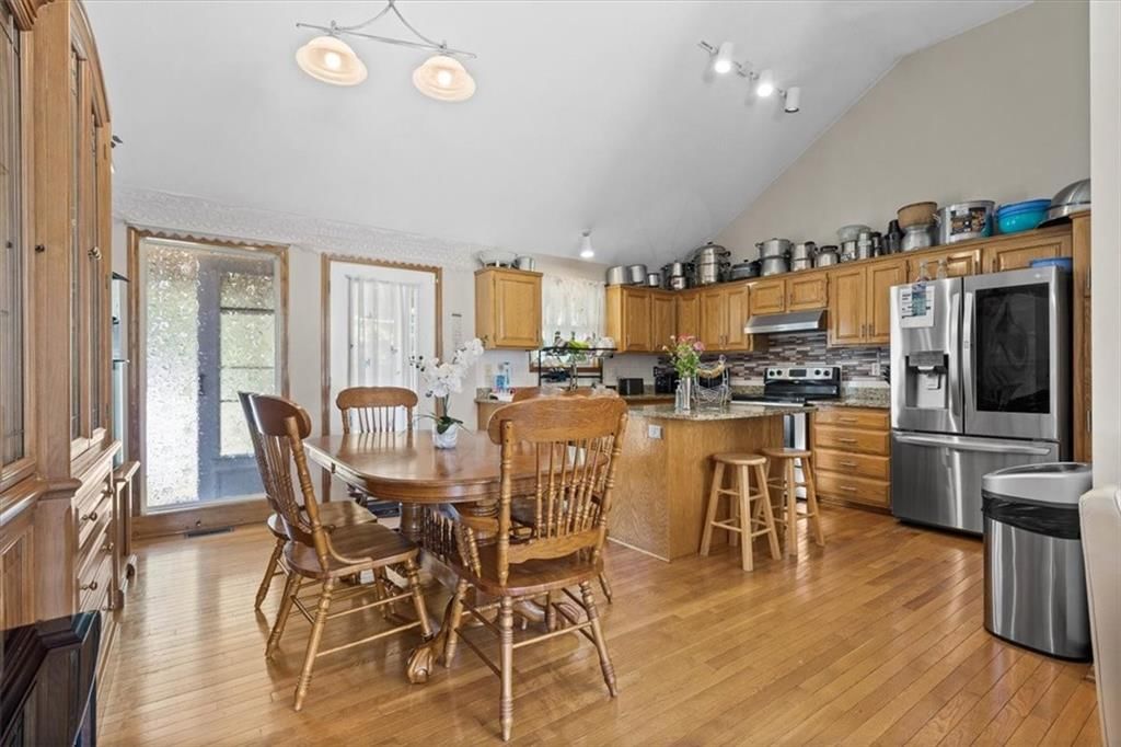 10926 Rowland Avenue — photo 20