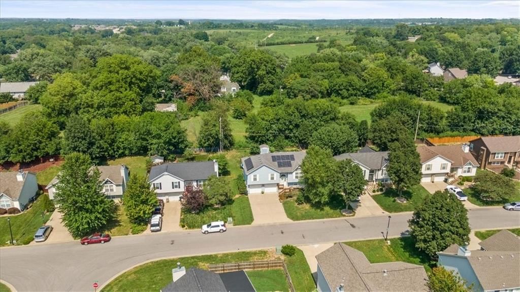 10926 Rowland Avenue — photo 27