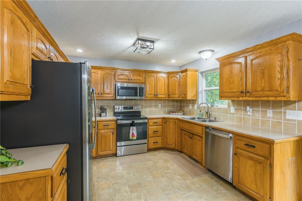 5488 SW Reed Lane — photo 23