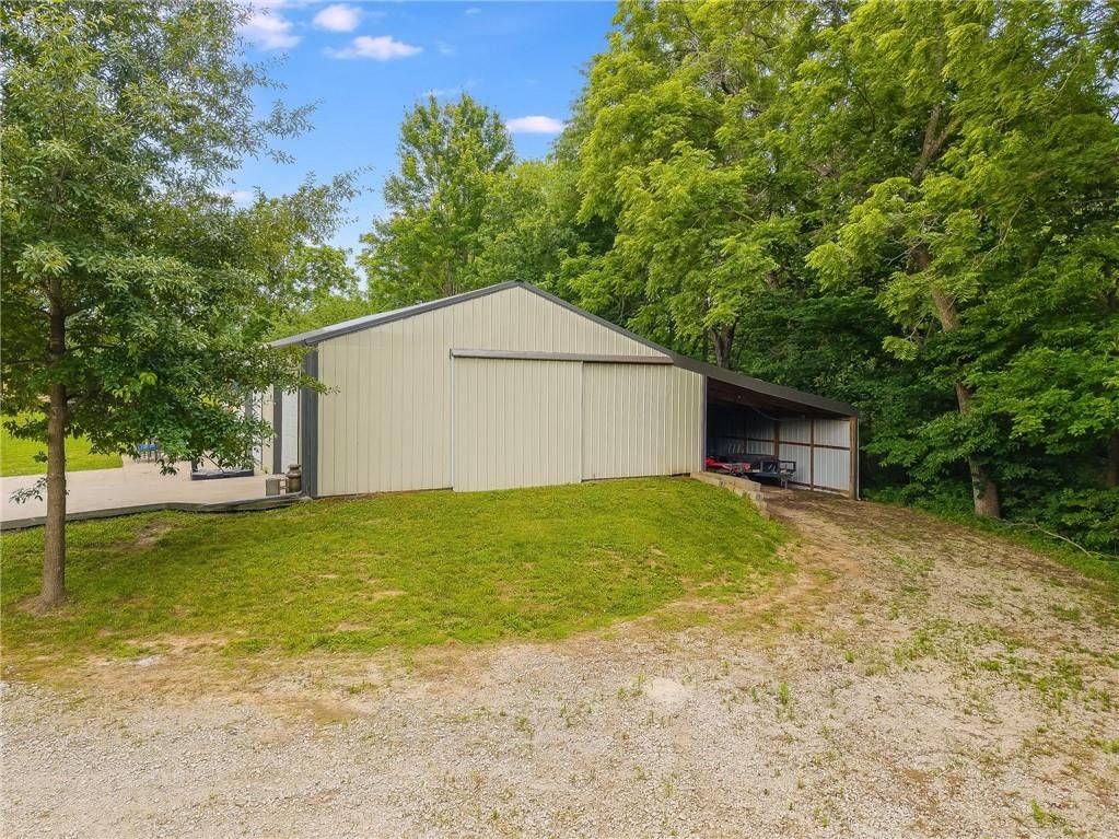 5488 SW Reed Lane — photo 10