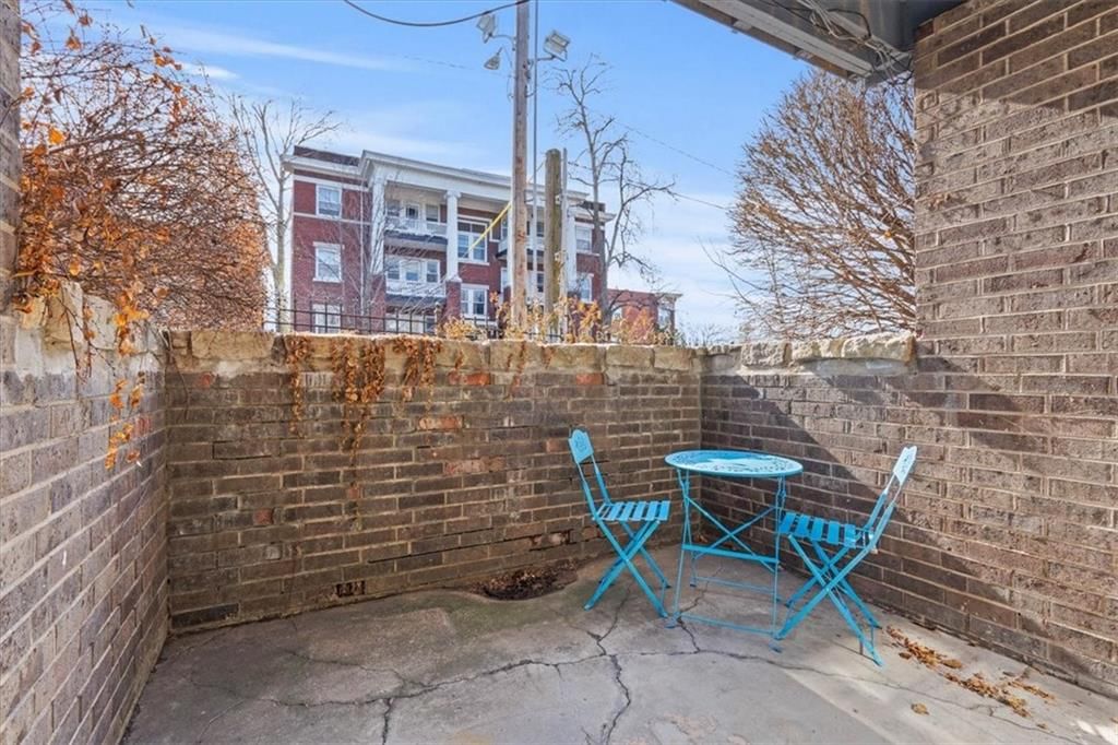 114 E 41st #1 Street — photo 10
