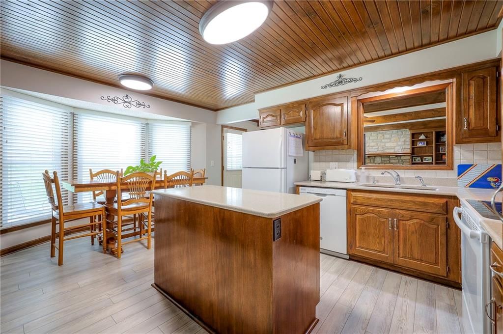 14408 W 80th Terrace — photo 18
