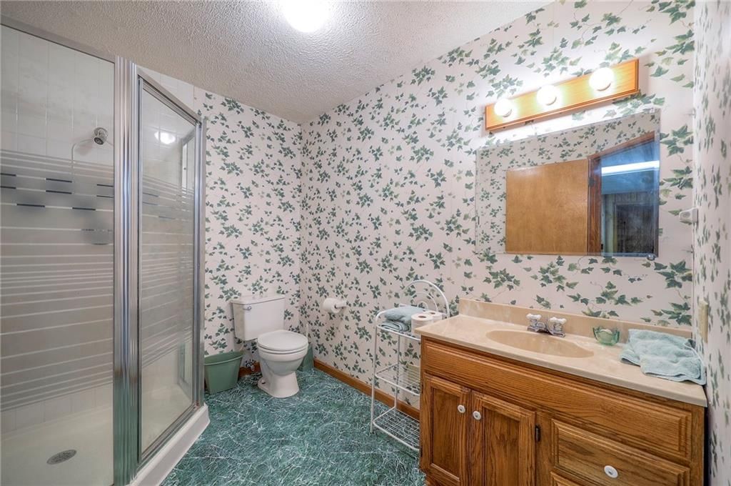 14408 W 80th Terrace — photo 33