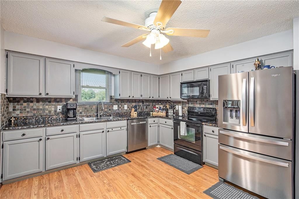 2408 Elephant Trail — photo 5