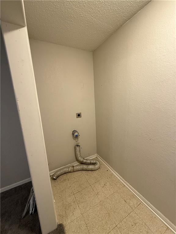 10712 Cambridge Avenue — photo 7