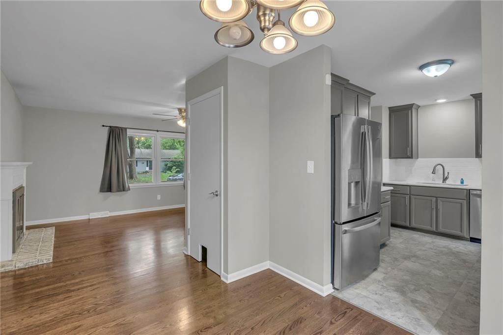 13133 Sycamore Avenue — photo 7