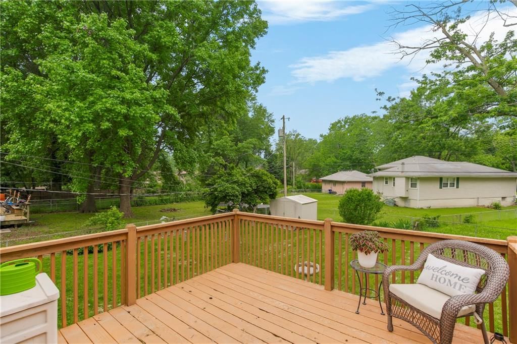 13408 Winchester Avenue — photo 15