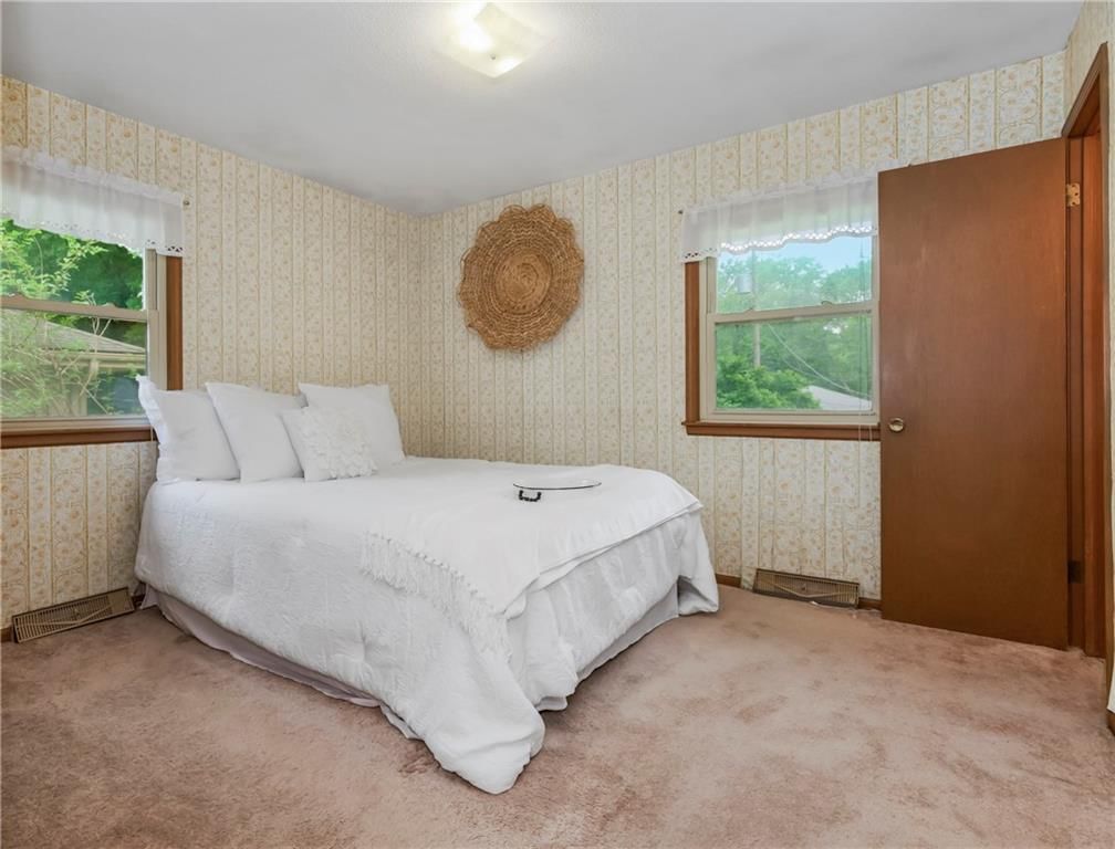 13408 Winchester Avenue — photo 16