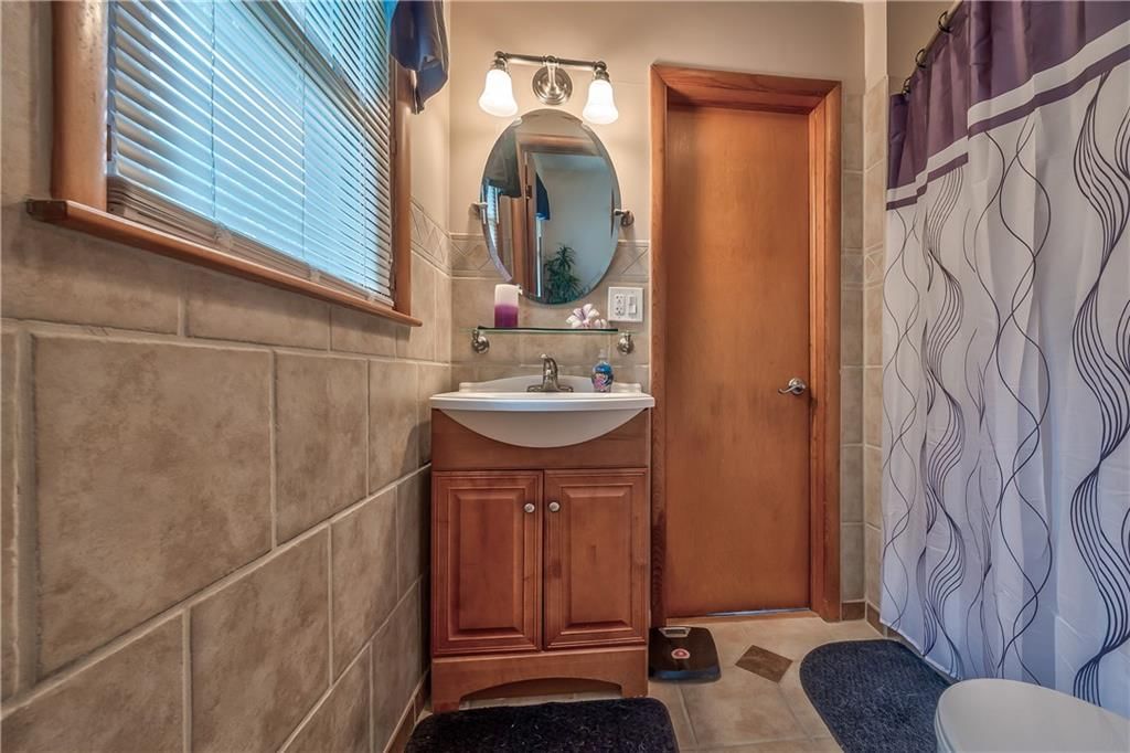 1615 Ottawa Street — photo 31