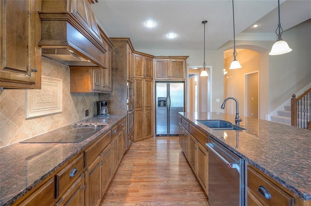 15816 England Street — photo 25