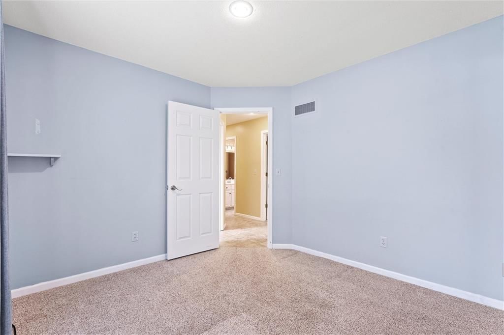409 SW Cole Younger Drive — photo 26