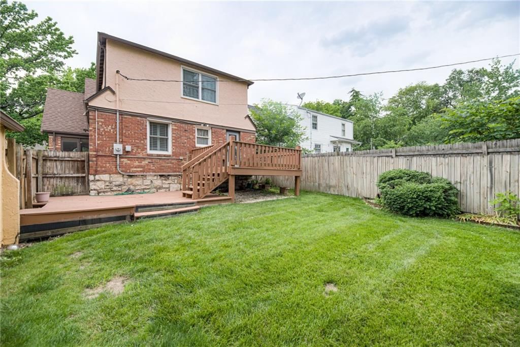 6645 Cherry Street — photo 42