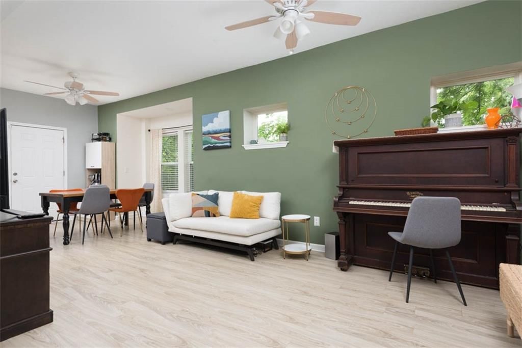 3035 Highland Avenue — photo 8