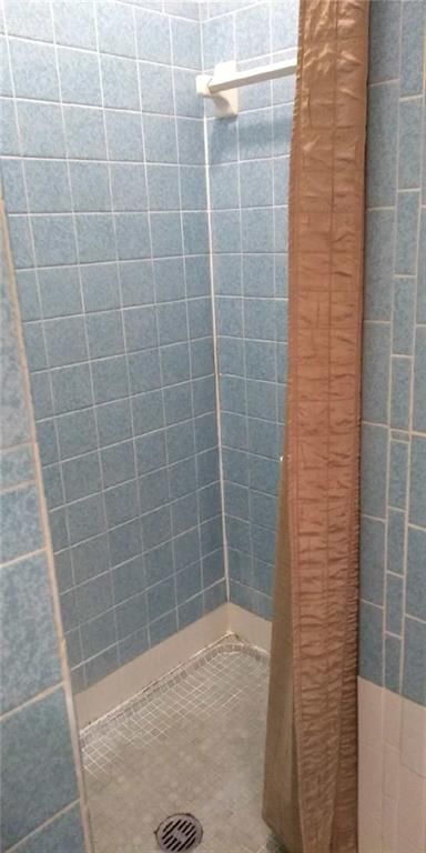7605 Evanston Avenue — photo 38